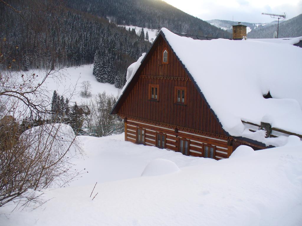 Bouda Na Ceste Pec pod Sněžkou Exterior foto