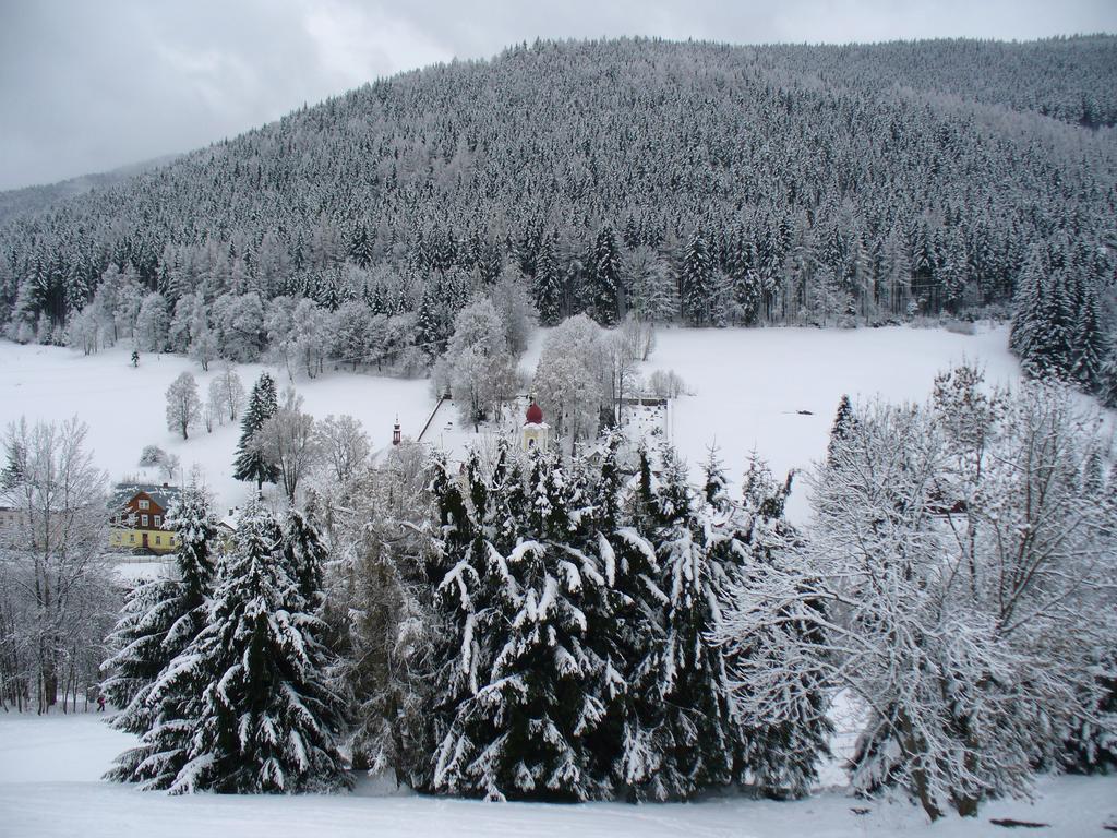 Bouda Na Ceste Pec pod Sněžkou Exterior foto